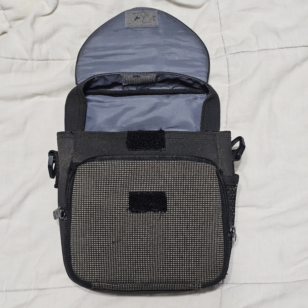 Samsonite Small Camera Case - Picture 3 of 7